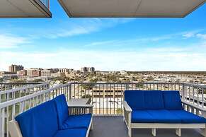 Blue Horizon in Galveston