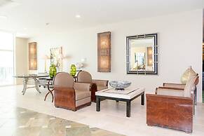 Blue Horizon in Galveston