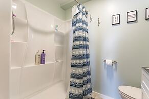 Ski Hike Lodge 5BR w Fire Pit Cozy Spaces