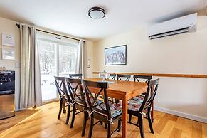 Ski Hike Lodge 5BR w Fire Pit Cozy Spaces