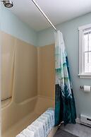 Ski Hike Lodge 5BR w Fire Pit Cozy Spaces