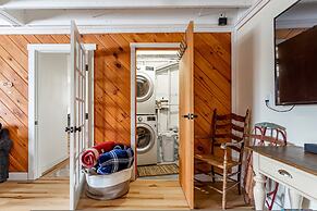 Ski Hike Lodge 5BR w Fire Pit Cozy Spaces