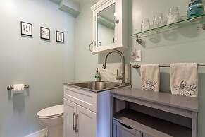 Ski Hike Lodge 5BR w Fire Pit Cozy Spaces