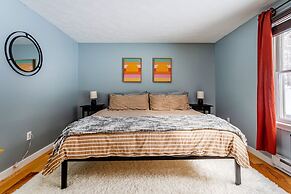 Ski Hike Lodge 5BR w Fire Pit Cozy Spaces