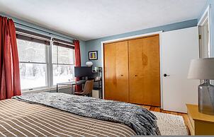 Ski Hike Lodge 5BR w Fire Pit Cozy Spaces