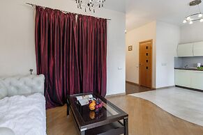 Comfortable Apartments near the metro.