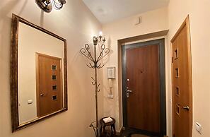 Comfortable Apartments near the metro.