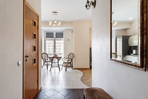 Comfortable Apartments near the metro.