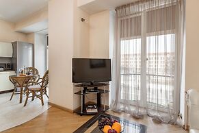 Comfortable Apartments near the metro.