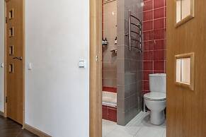 Comfortable Apartments near the metro.