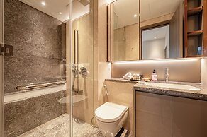 Emily Madison Luxury Ho Chi Minh Center