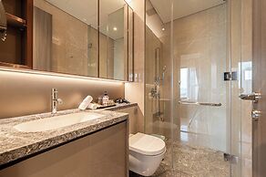 Emily Madison Luxury Ho Chi Minh Center