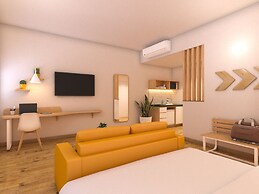 Bloom Hotel - DLF Cyber City