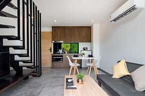 Naiharn Loft near Beach UTL B325