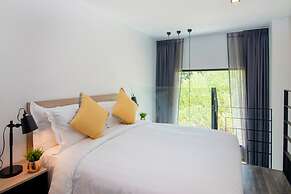 Naiharn Loft near Beach UTL B325