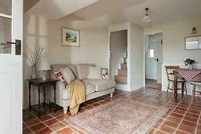 Pear Tree Cottage in South Milton
