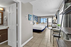 Bluewater Resort 307AB