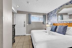 Bluewater Resort 307AB