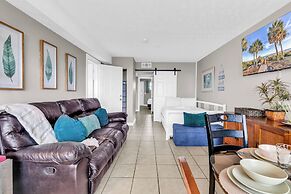 Bluewater Resort 307AB