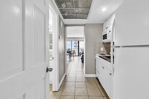 Bluewater Resort 307AB