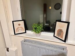 Cozy Accrington Retreat