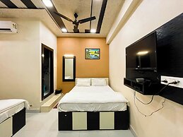 Hotel Pragati Heights