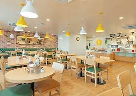 Bloom Hotel - Jubilee Hills