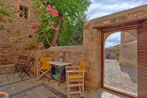 Telesilla House Monemvasia