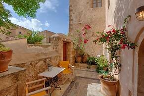 Telesilla House Monemvasia