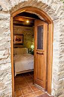 Smaragda Art Country House