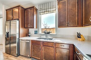 15 Mi to Dtwn Sacramento: Newly Built Home!