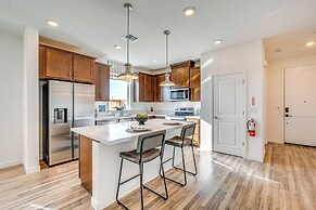 15 Mi to Dtwn Sacramento: Newly Built Home!