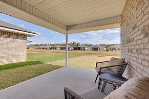 11 Mi to Ocean: Home w/ Pool Access in Palm Coast