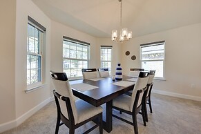 11 Mi to Ocean: Home w/ Pool Access in Palm Coast