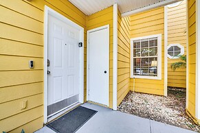 7 Mi to Disney: Condo w/ Pool & Hot Tub Access!