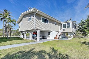 1 Mi to Bonita Beach Park: Chic Canal-front Home!