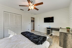 1 Mi to Bonita Beach Park: Chic Canal-front Home!