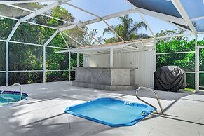 Hot Tub & Heated Pool: Bonita Springs Getaway!