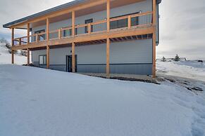 2 Mi to Granby Ranch: Cozy Mountain-view Getaway!