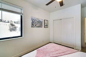 2 Mi to Granby Ranch: Home w/ Mountain-view Deck!