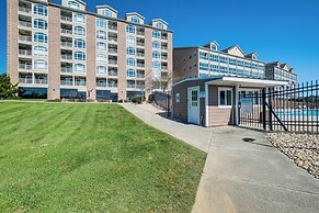 Smith Mountain Lake Condo w/ Pool Access