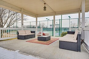 Smith Mountain Lake Condo w/ Pool Access