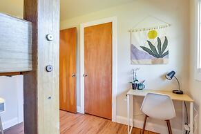 10 Mi to Portland: Greenway Neighborhood Home