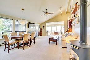 1/4 Mi to Beach: Family Home w/ Spacious Deck!