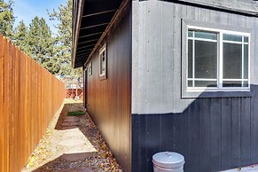 Swim, Ski & Explore: Cabin w/ Yard in Big Bear