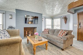 4 Mi to Dtwn Kalamazoo: Central Apt