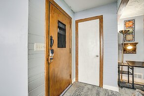 4 Mi to Dtwn Kalamazoo: Central Apt