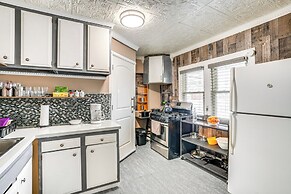 4 Mi to Dtwn Kalamazoo: Central Apt