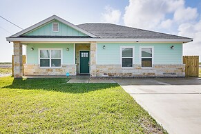 8 Mi to South Padre Island: Coastal Retreat!