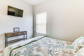 8 Mi to South Padre Island: Coastal Retreat!